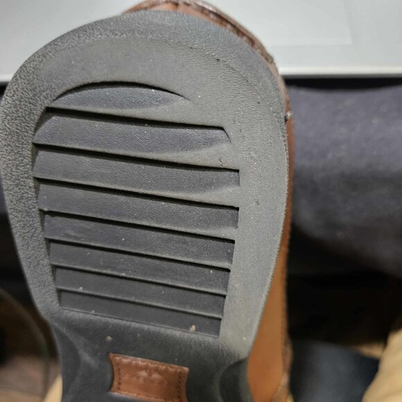 Dockers Brown Leather  Sinclair Kiltey Tassel Loafers - Picture 12 of 12